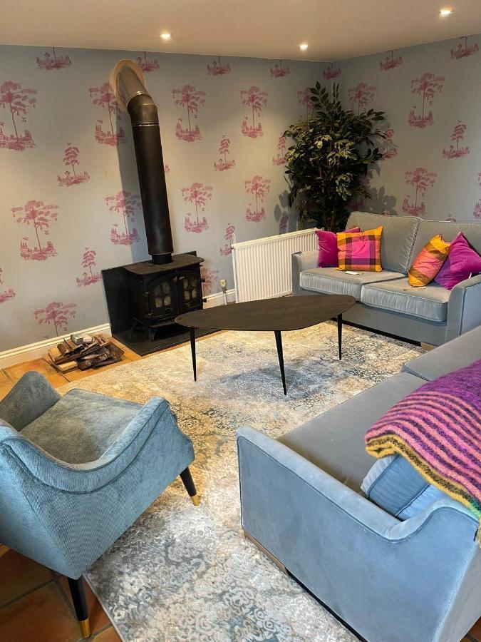 No33 Woodlands Boutique