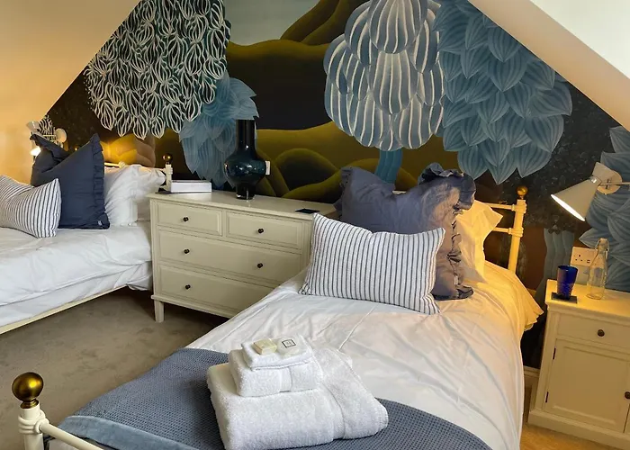 No33 Woodlands Boutique Cottage