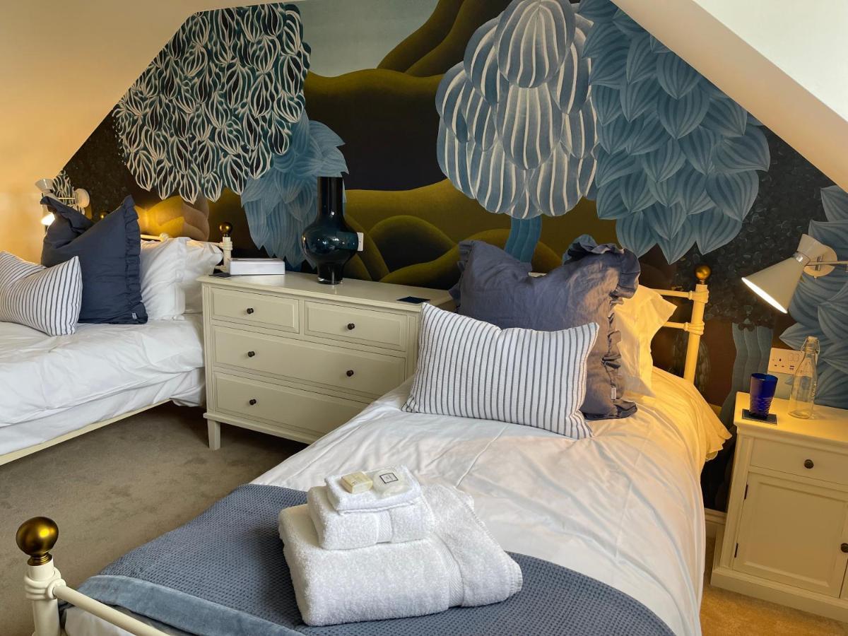 No33 Woodlands Boutique * Heacham